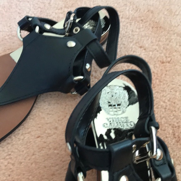 VINCE CAMUTO Adalina Ankle Strap Sandals genuine leather.Never worn. - Picture 4 of 5